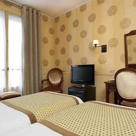 Belfast Hotel 4*